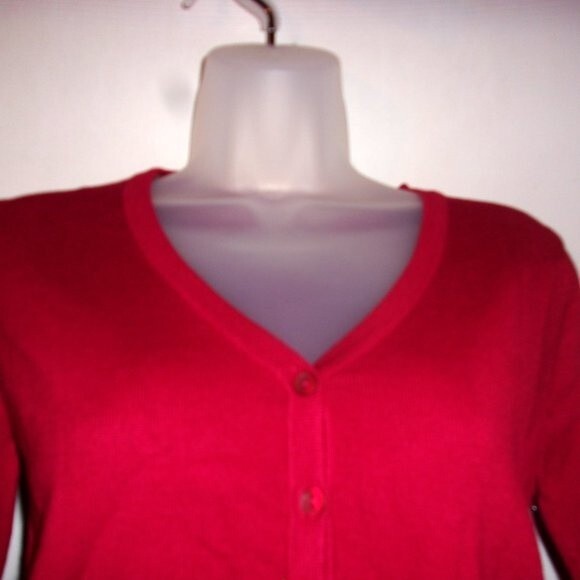 Active Usa Small Dark Red V-Neck Button Down Cardigan NWT - Picture 5 of 11